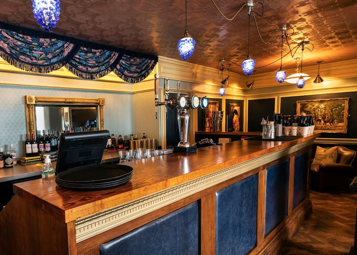 Cosy Club