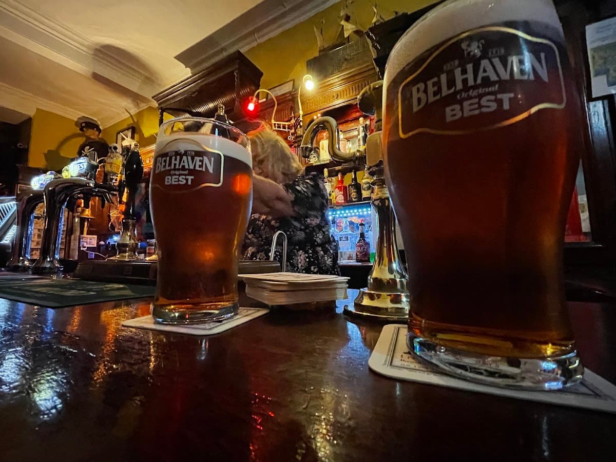 Captain's Bar