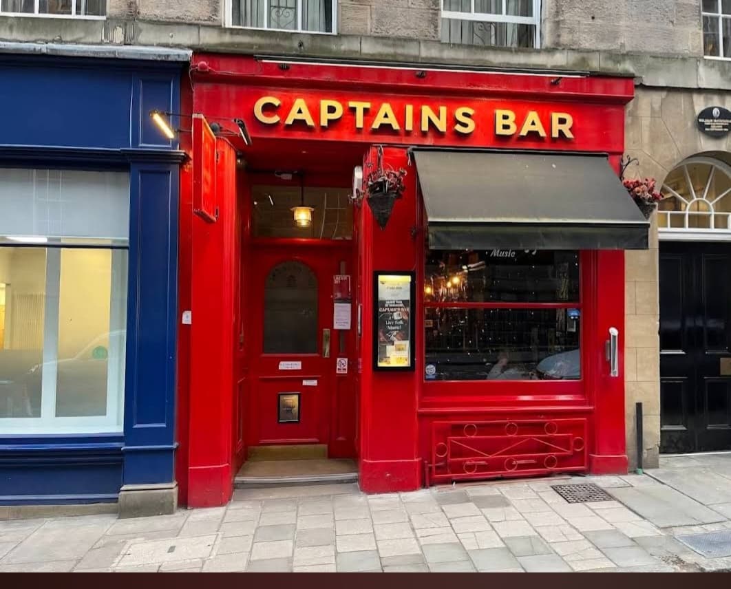 Captain's Bar