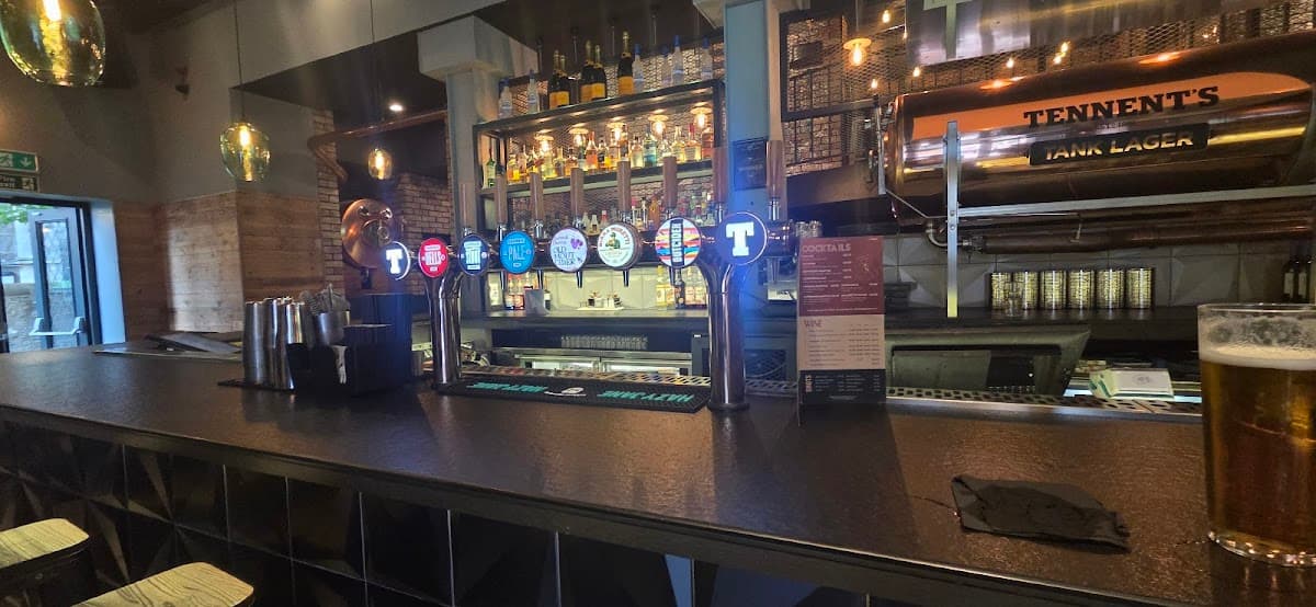 College Bar