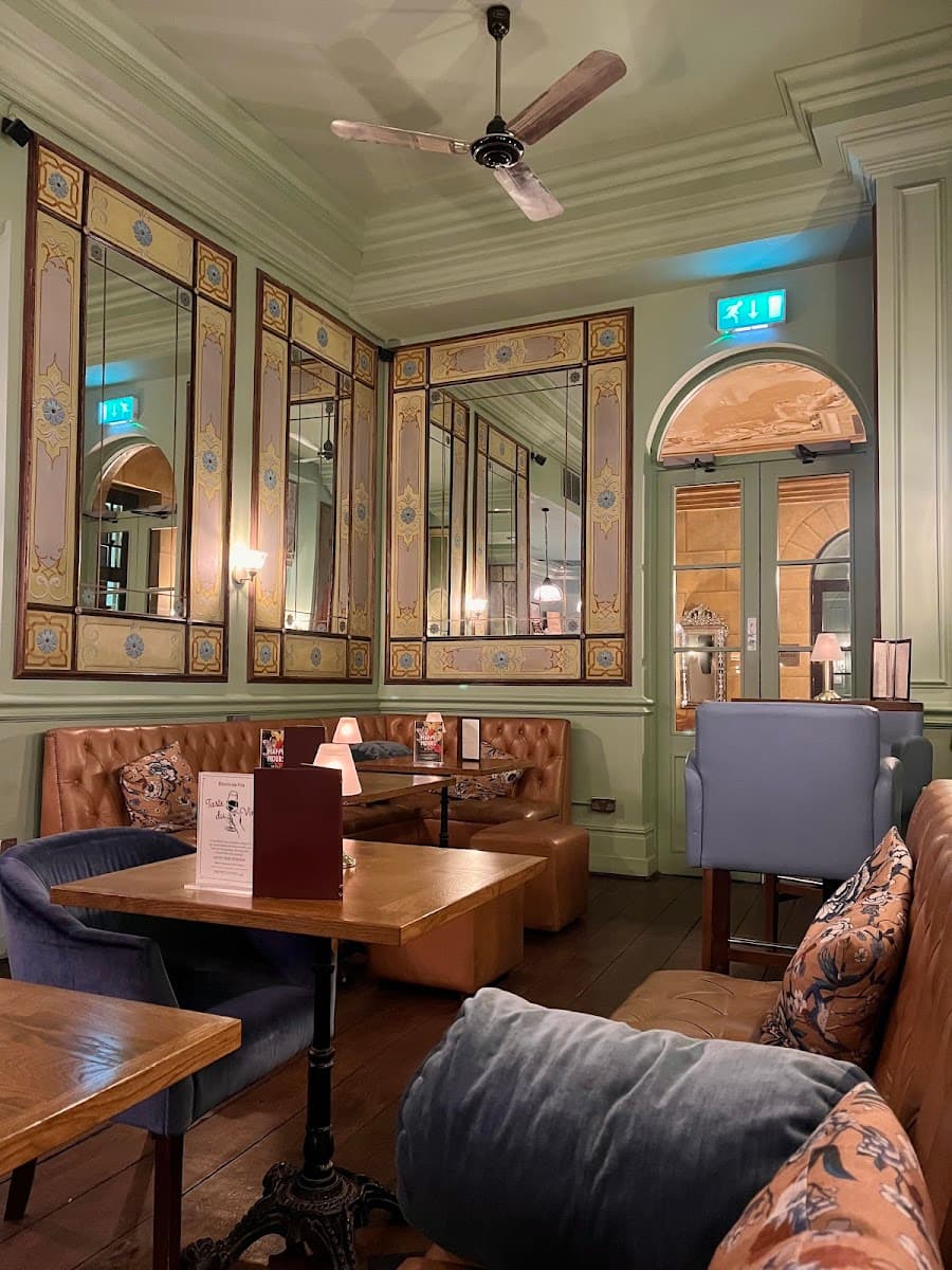 Bubble Lounge