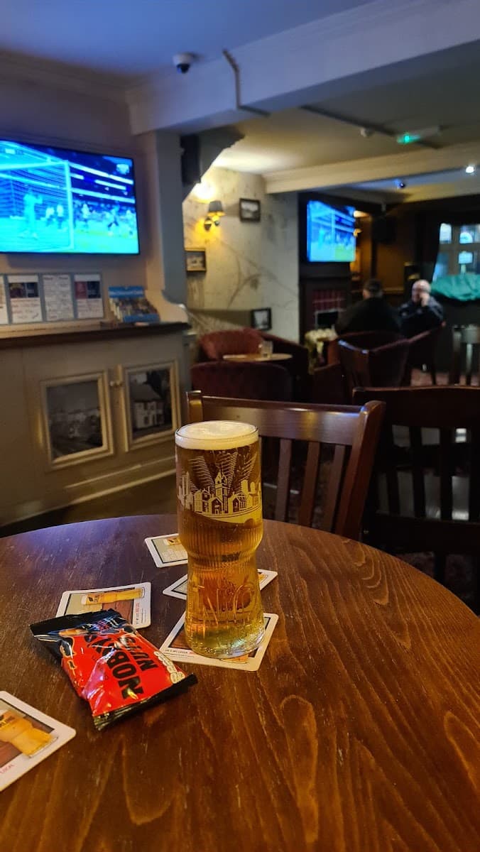 The Horse and Groom