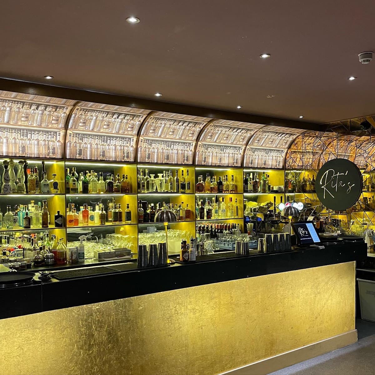 Rita's Cocktail Bar