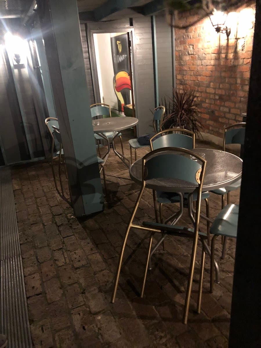 Boyd's Bar