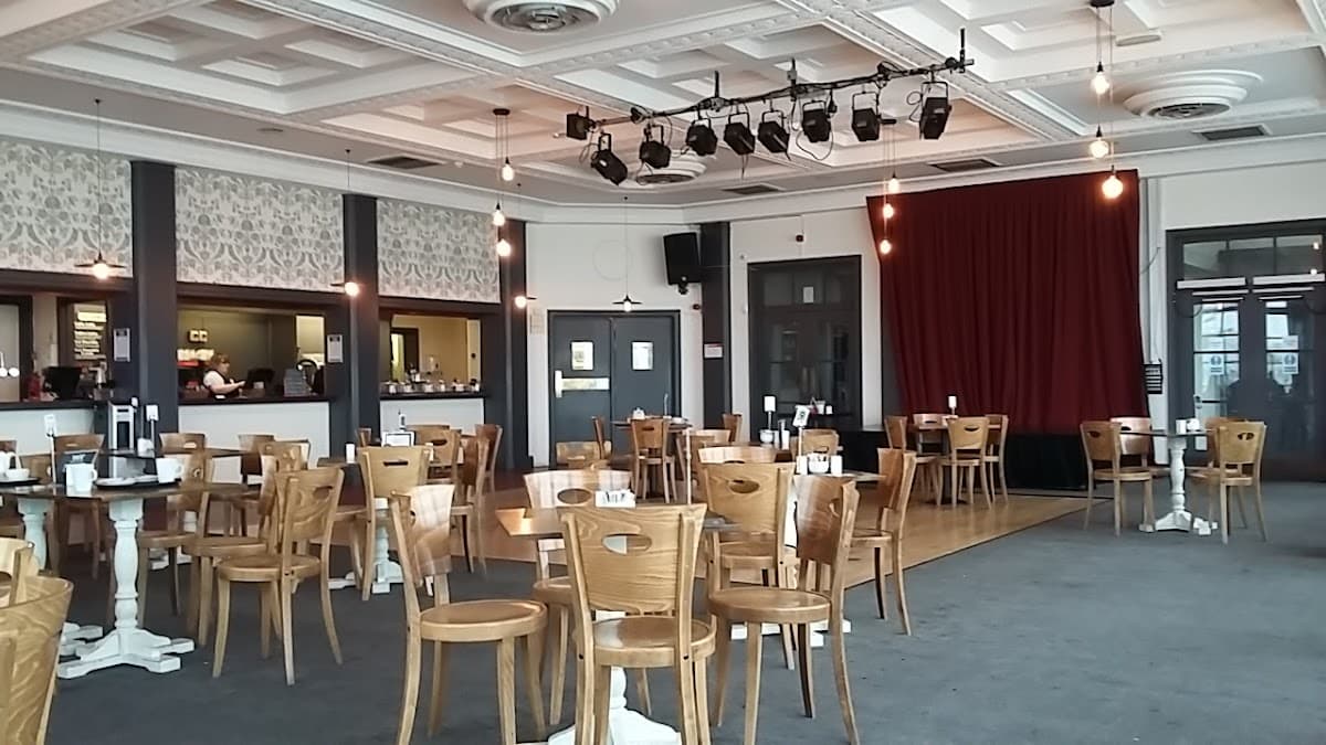 Worthing Pavilion Atrium