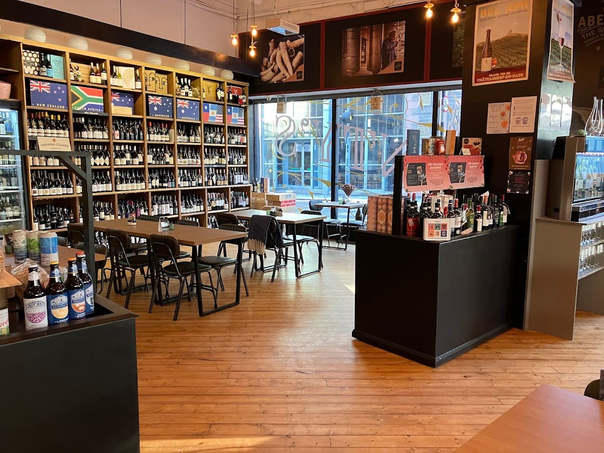 Monty's Wine Shop & Bar