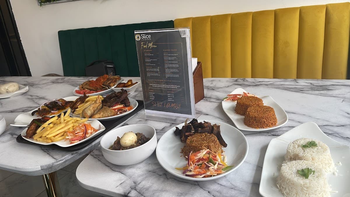 Slice Lounge