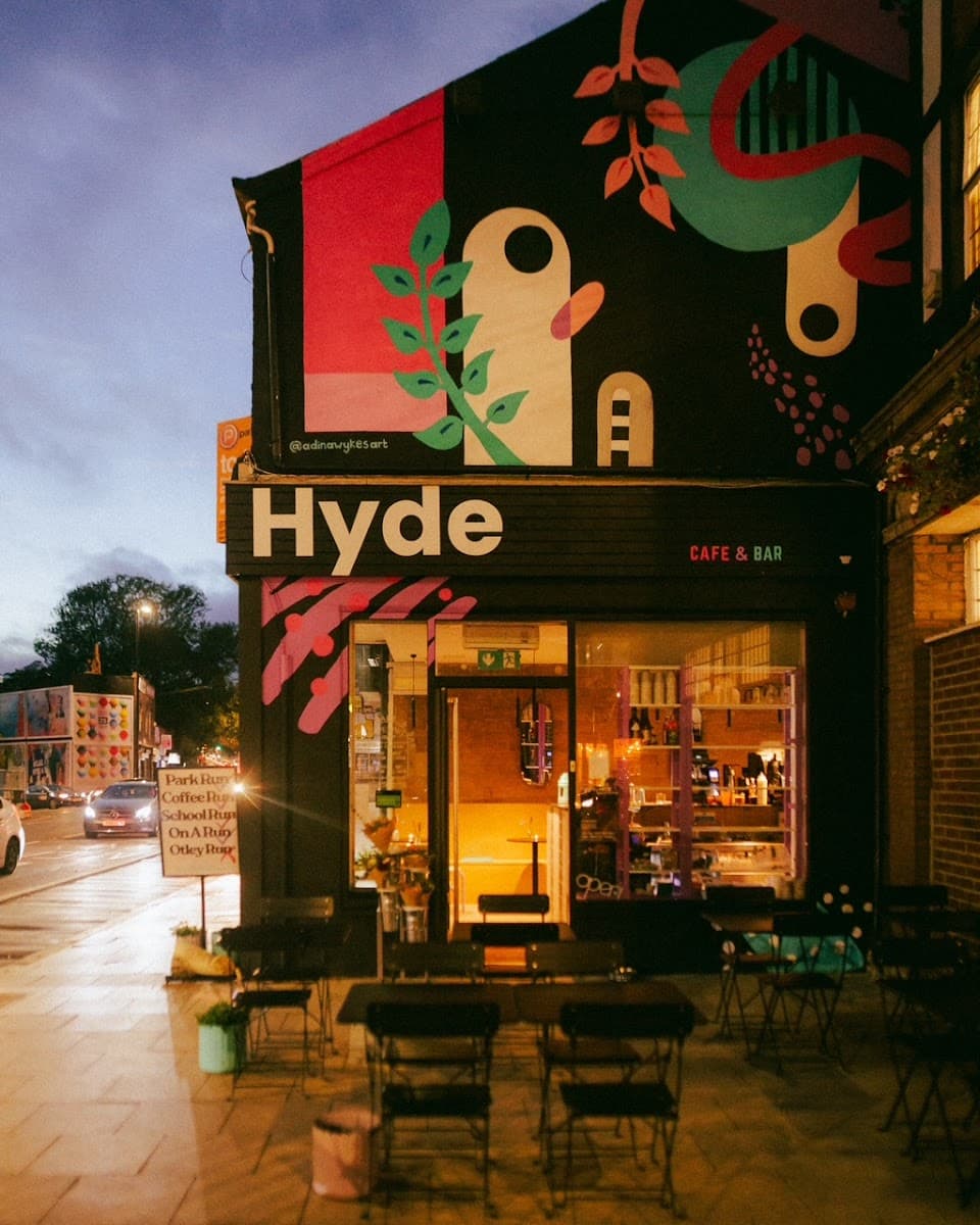 Hyde Cafe & Bar