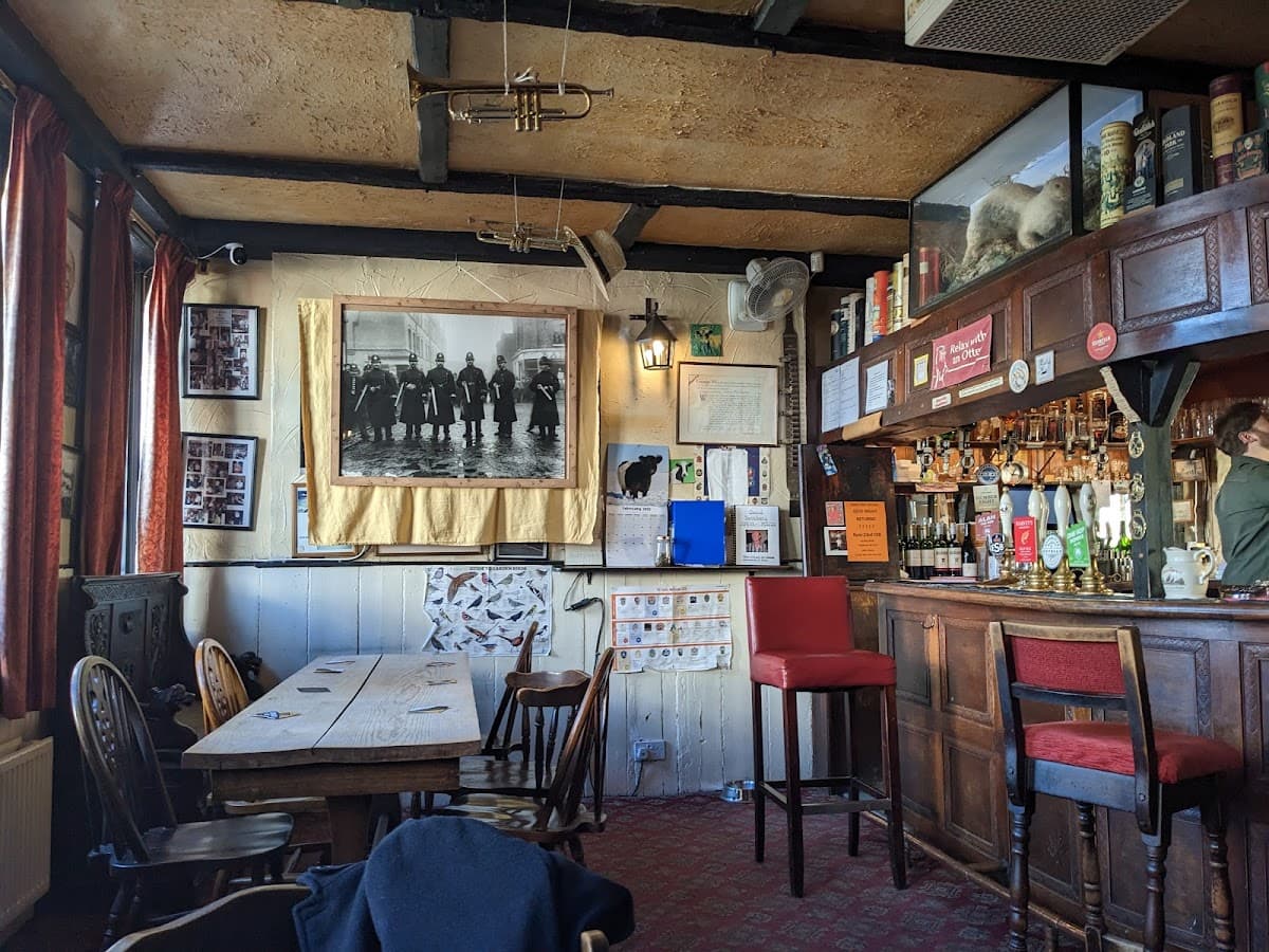 The Horse & Groom