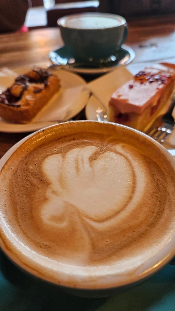 200 Degrees Coffee Shop