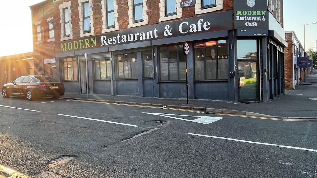 Modern Restaurant & Cafee