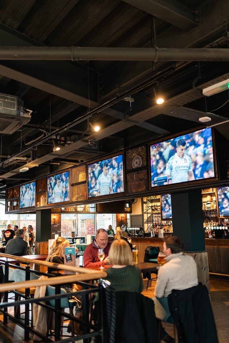 Ludo Sports & Live Lounge Exeter