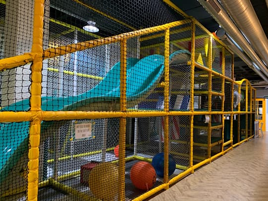 The Jelly Lounge is now Mini Mundo