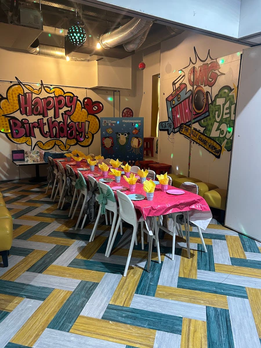 The Jelly Lounge is now Mini Mundo