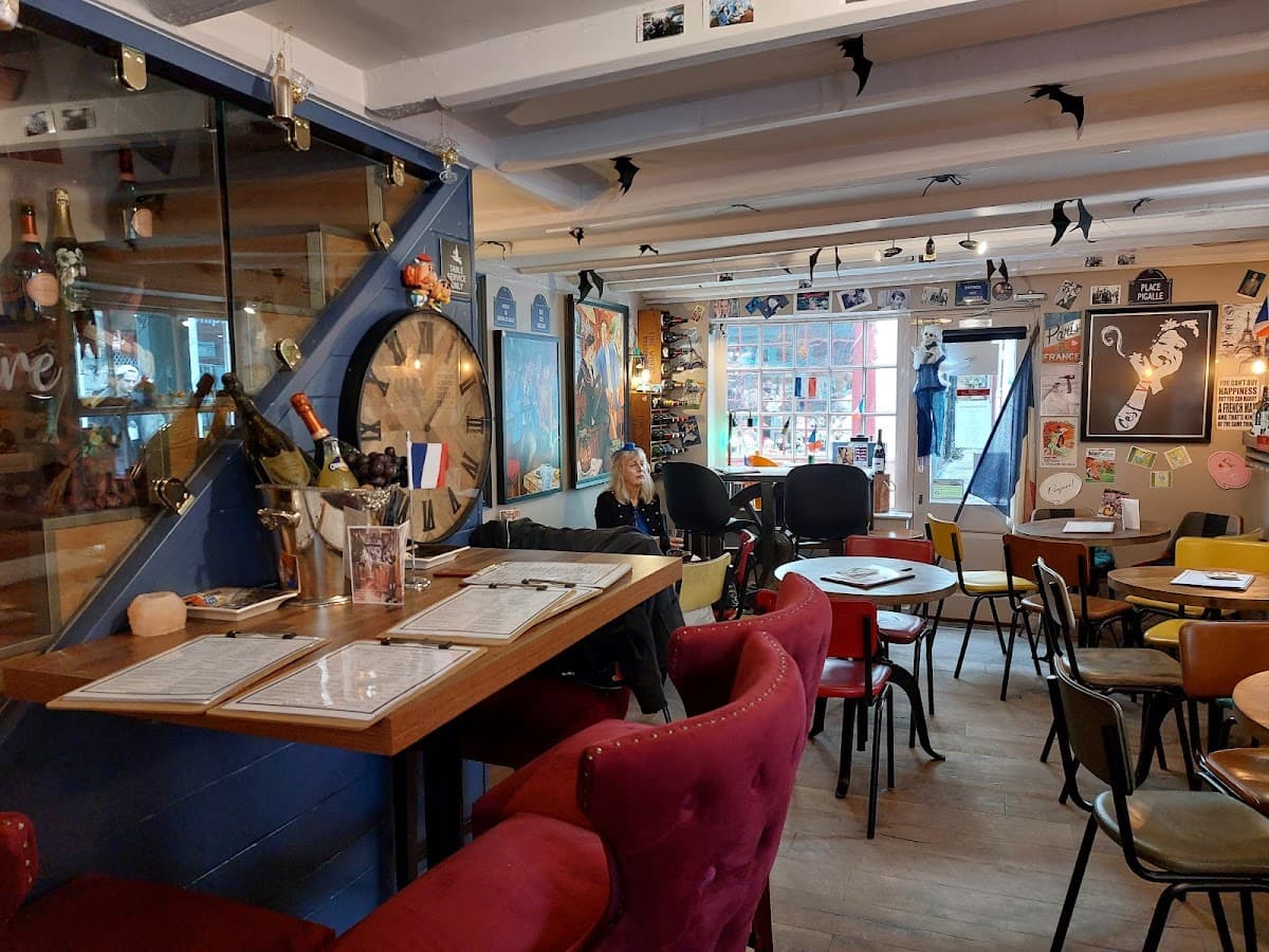 Cafe Montmartre