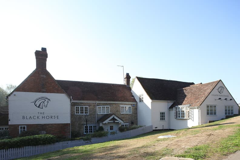 Black Horse Gt Linford