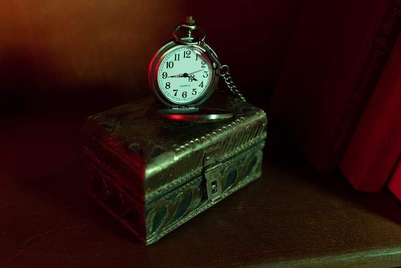 Z-escape, The Library of Enchantment