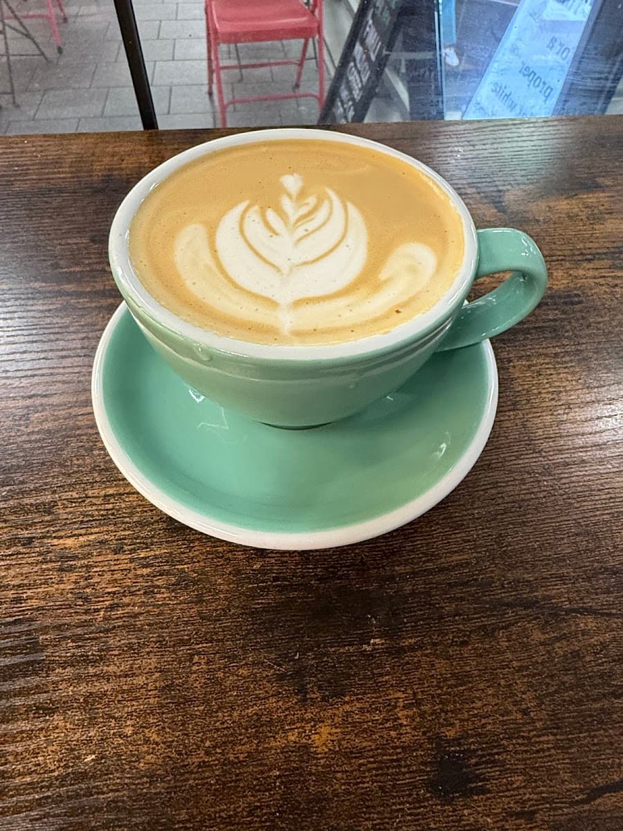 Gramos Coffee Bar (underground, sub-level -1)