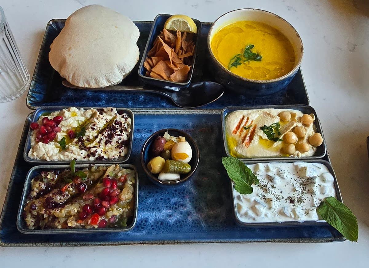 Mezza Restaurant