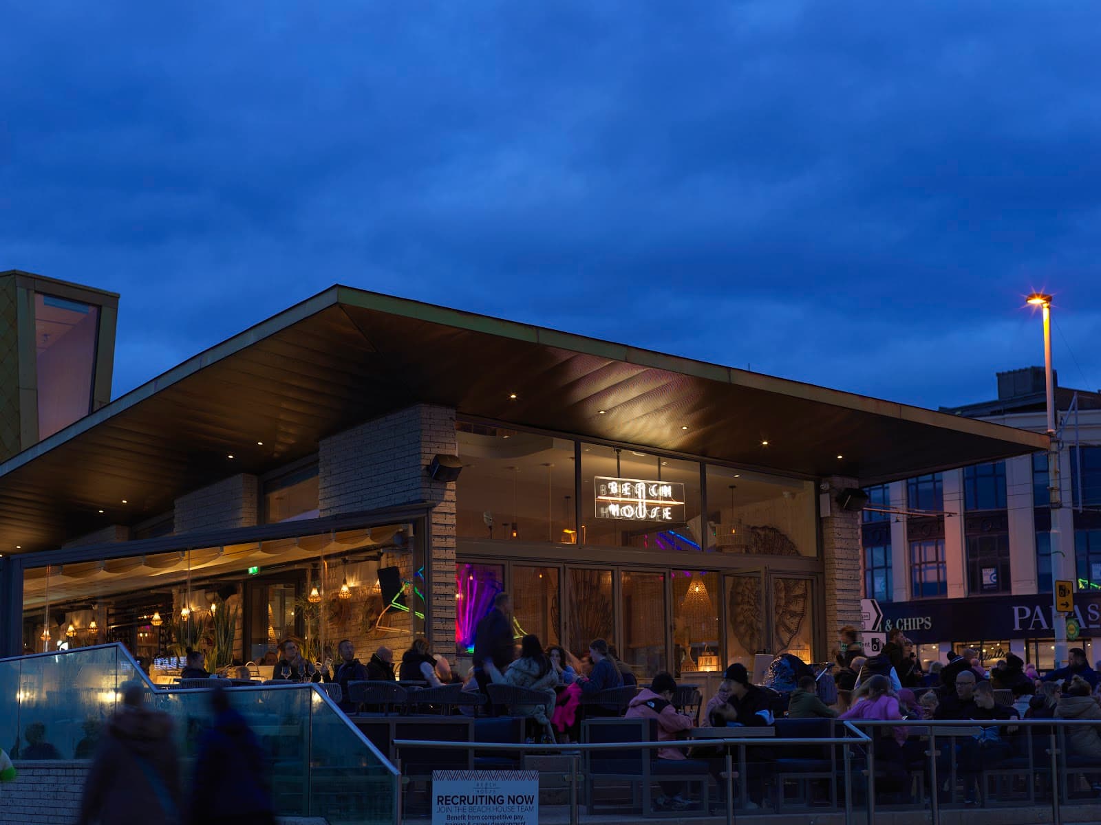 Beach House Bar & Restaurant