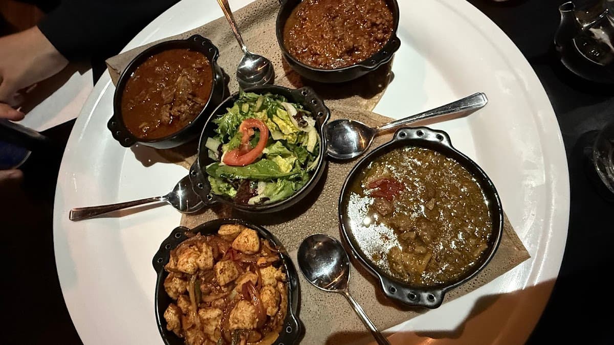 Mosob Bar & Restaurant