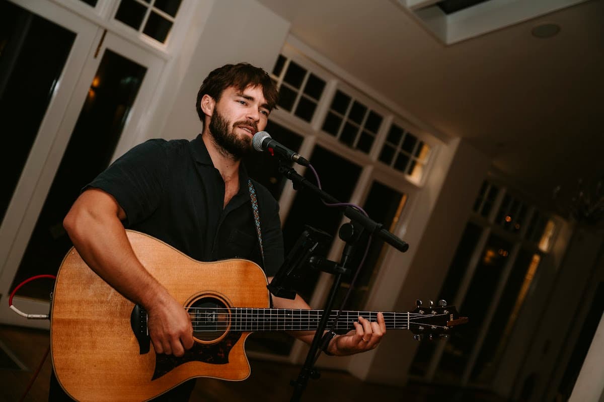 Archie Live Musician
