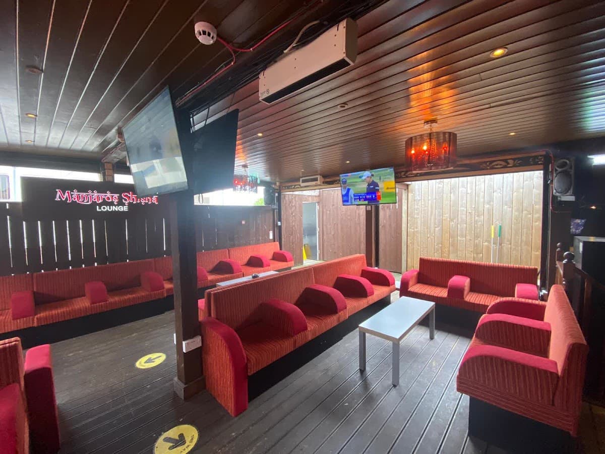 Manjaros Shisha Lounge
