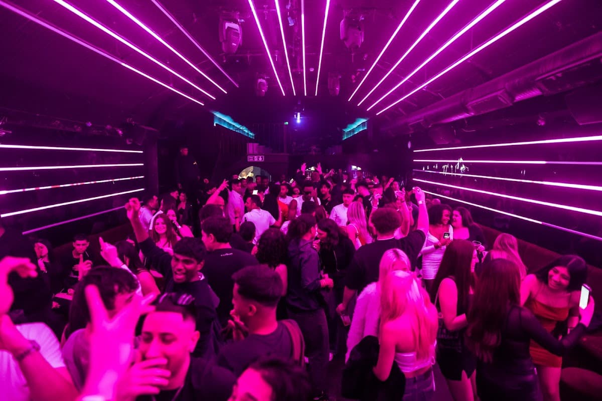 Paradise Club