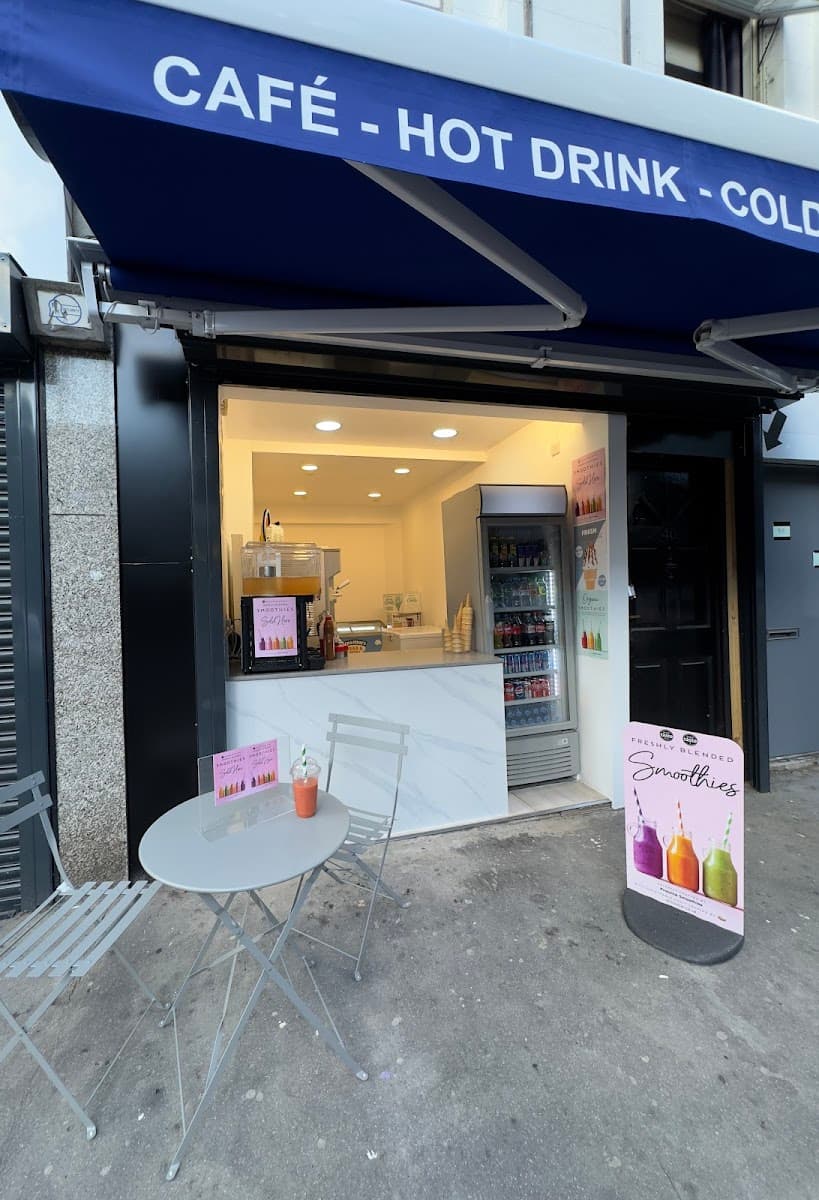 Orica Café - Hot food & Luggage Storage