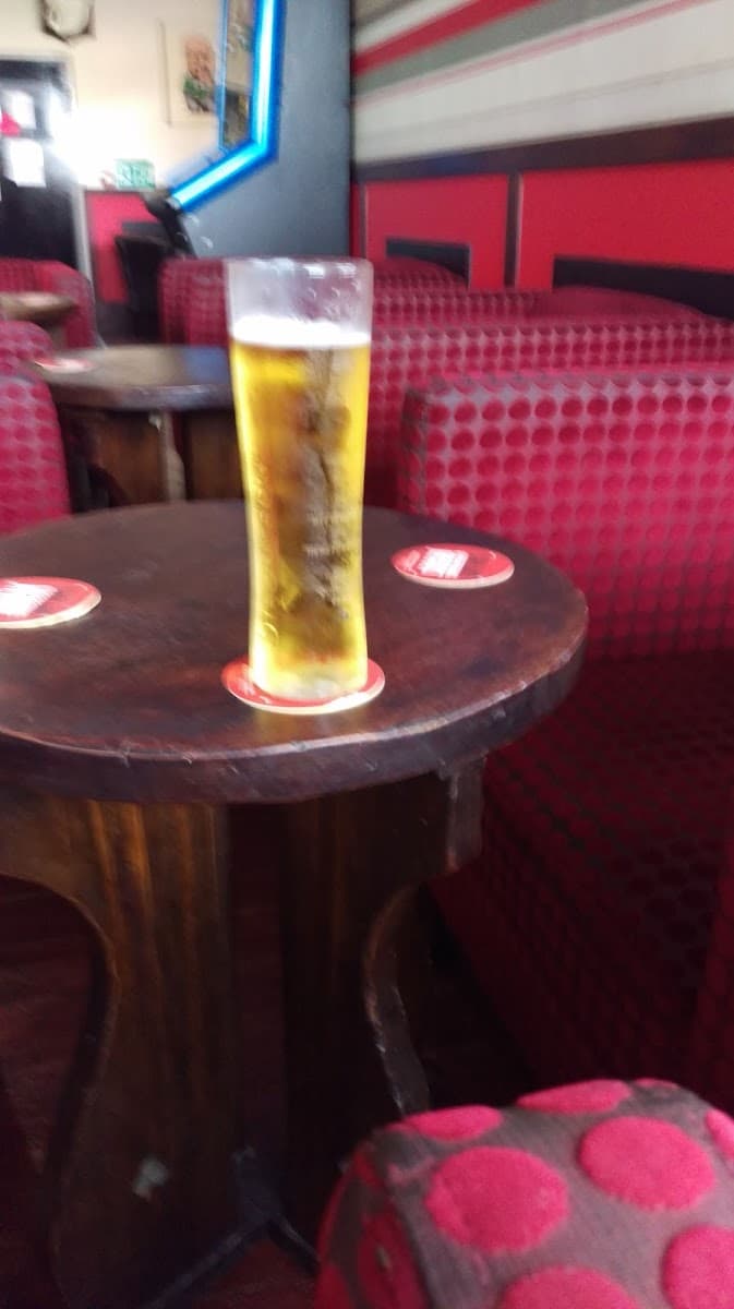 Glennys Bar