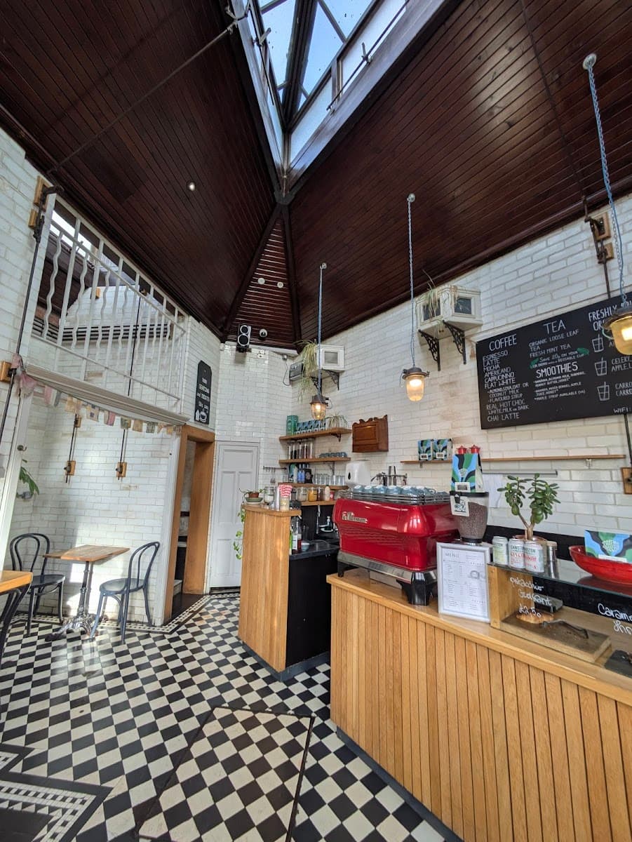 The Cloakroom Cafe