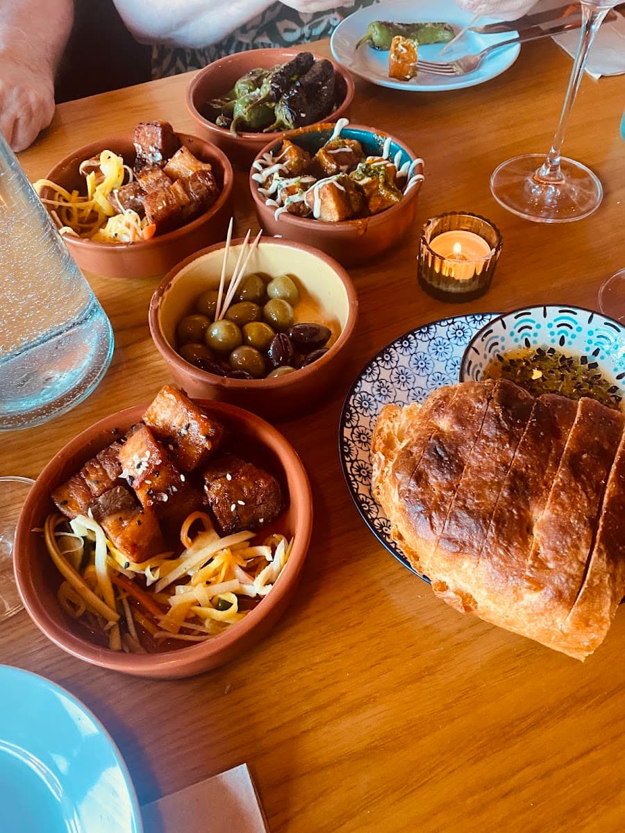 Nomad World Tapas