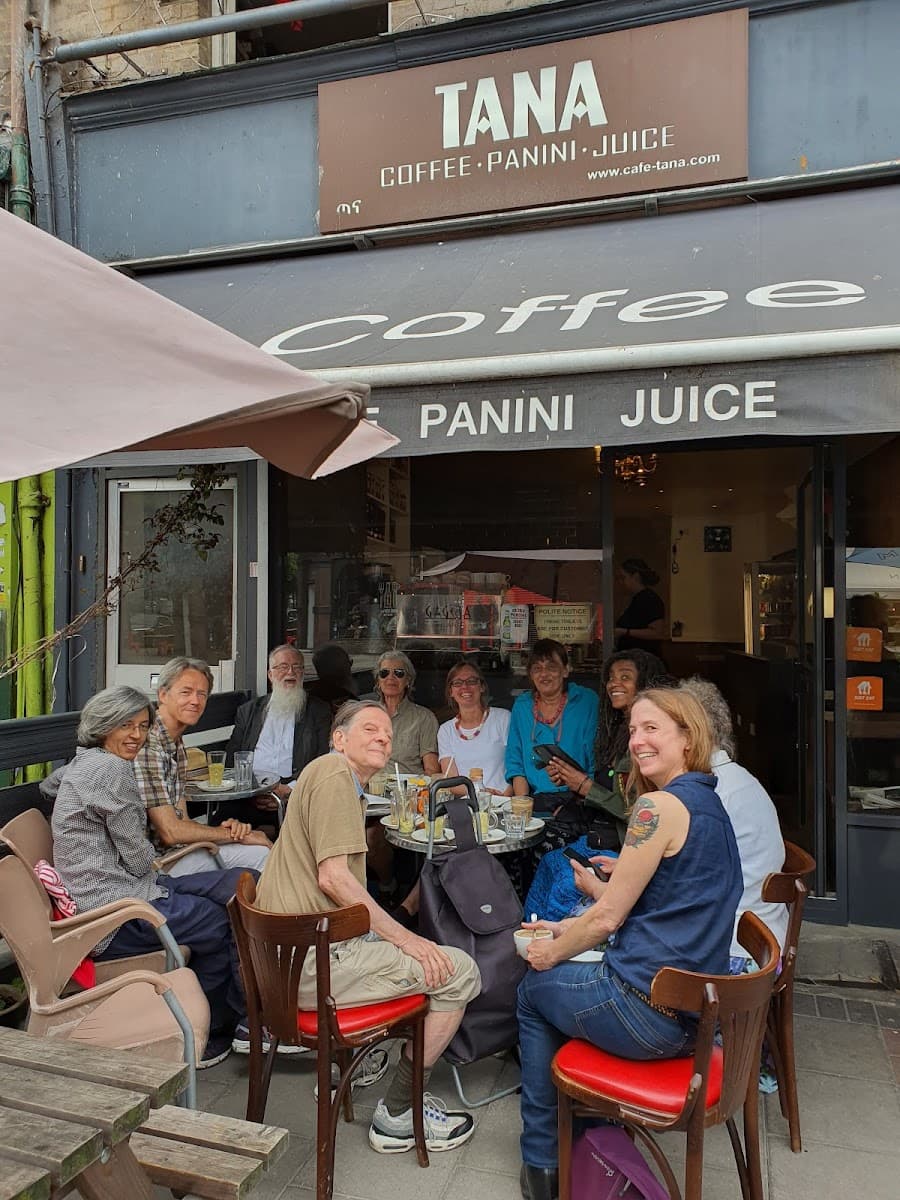 Cafe Tana