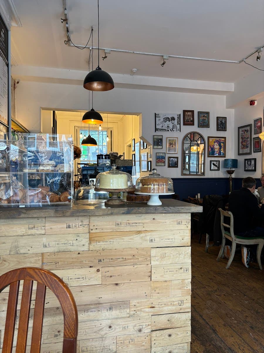 Pantiles cafe & bar