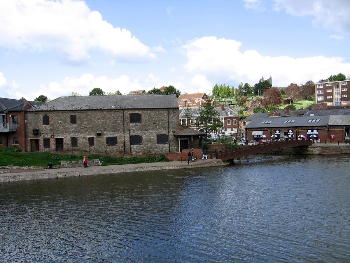 Riverside Cafe
