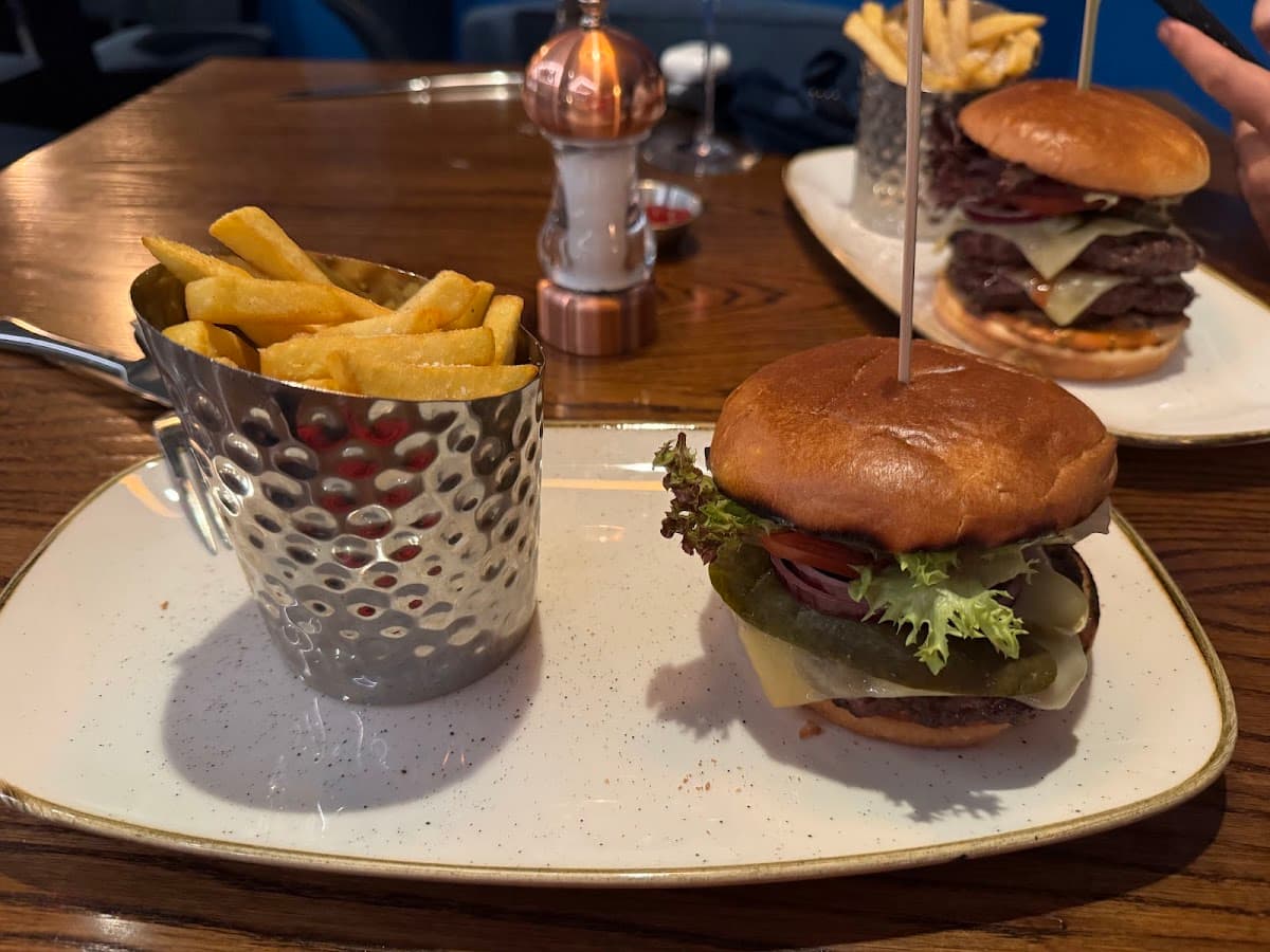 Chop Grill & Bar