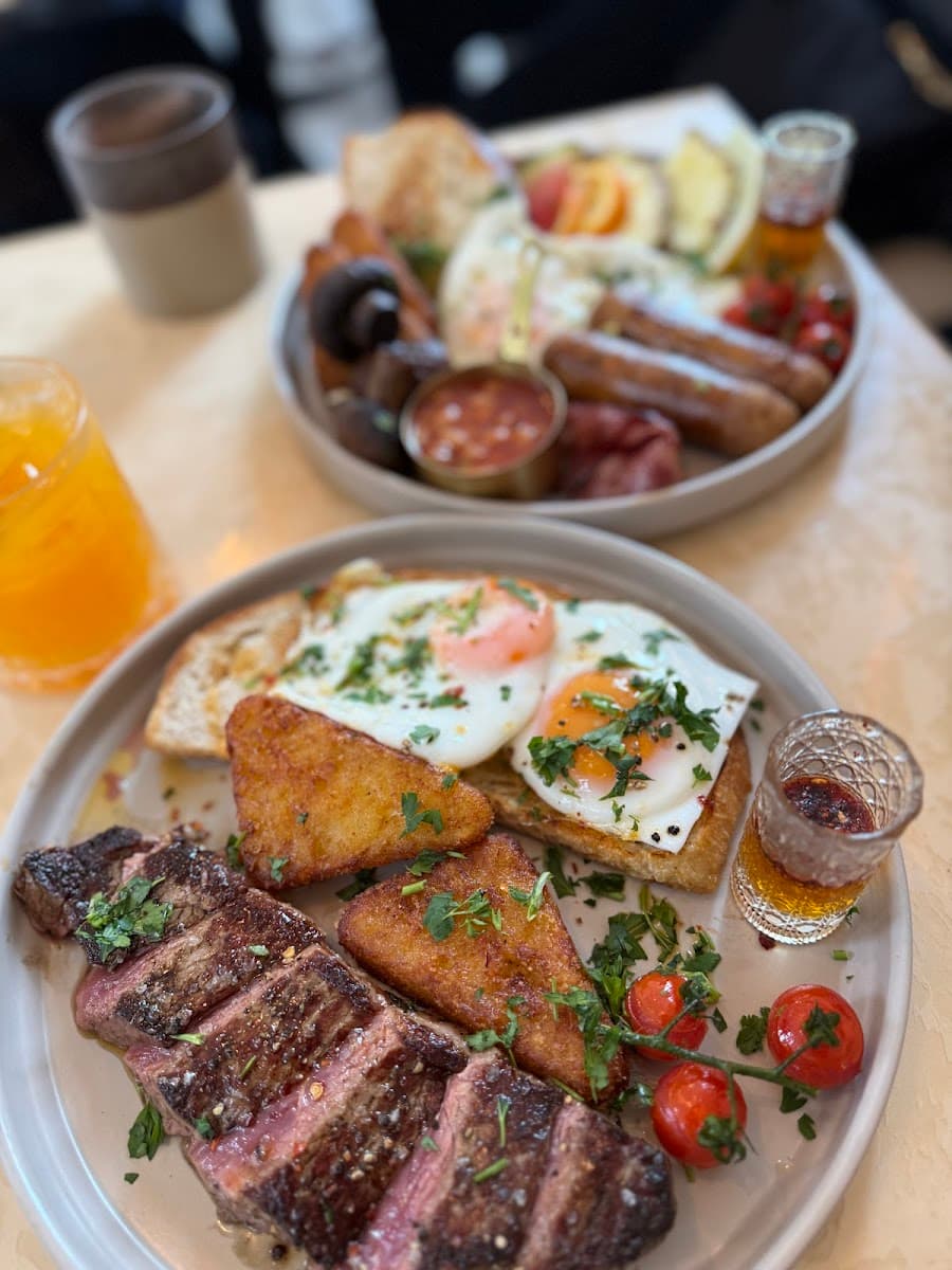 MONACO CAFE