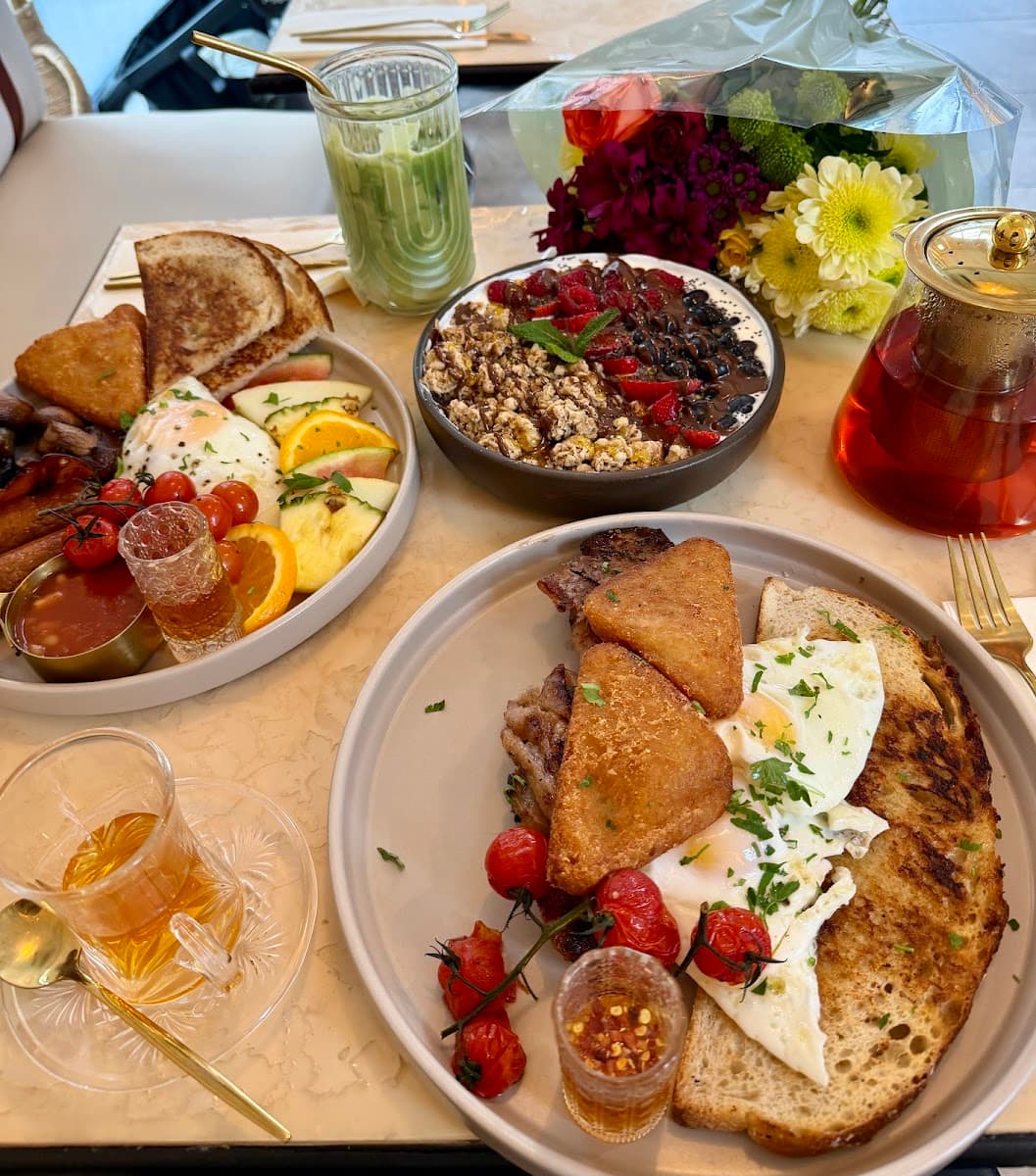 MONACO CAFE