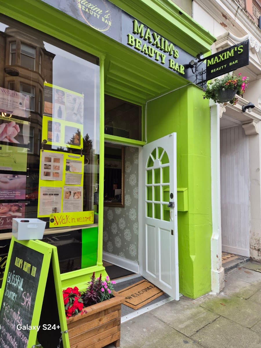 Maxim's beauty bar