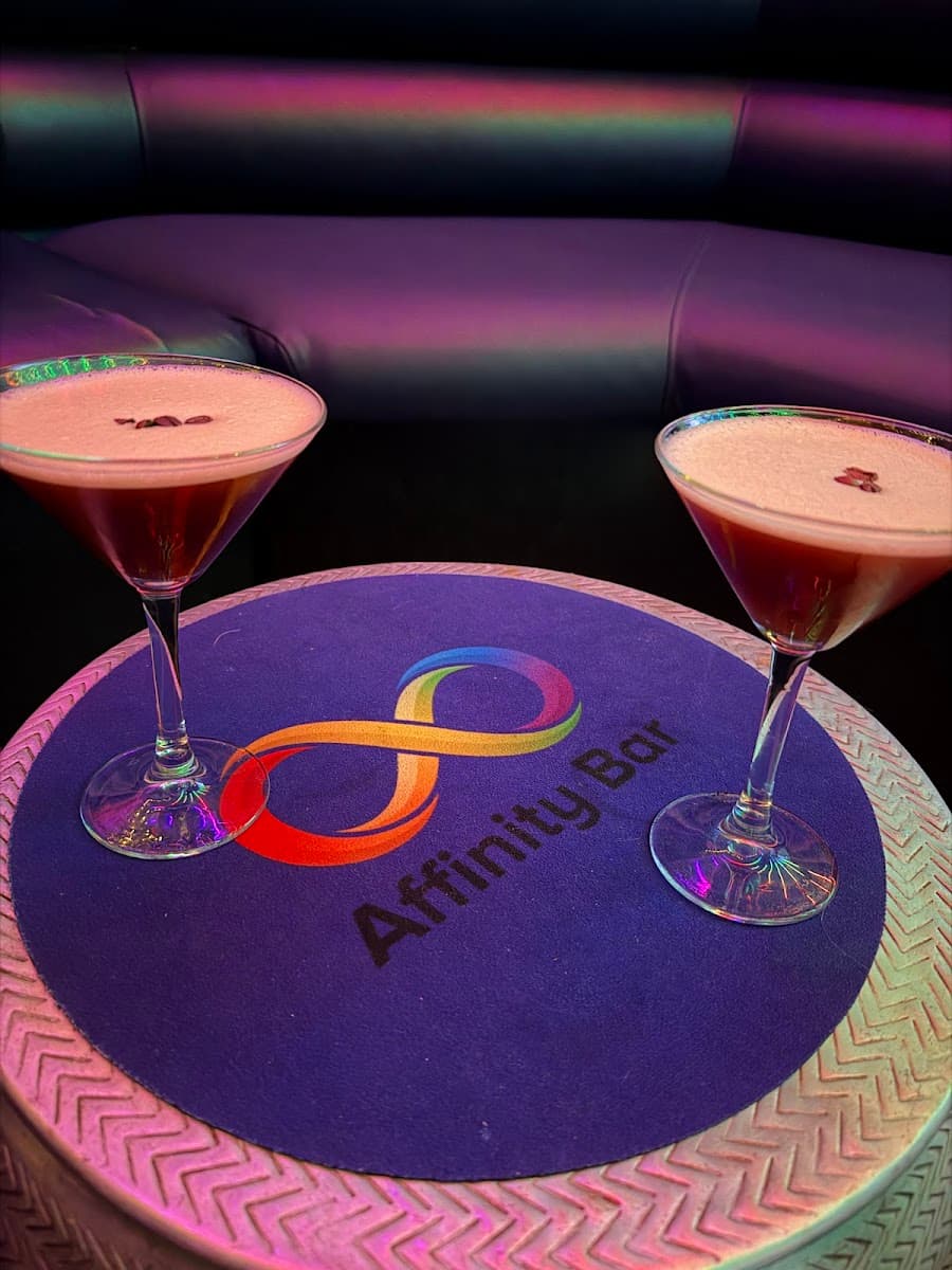 Affinity Bar
