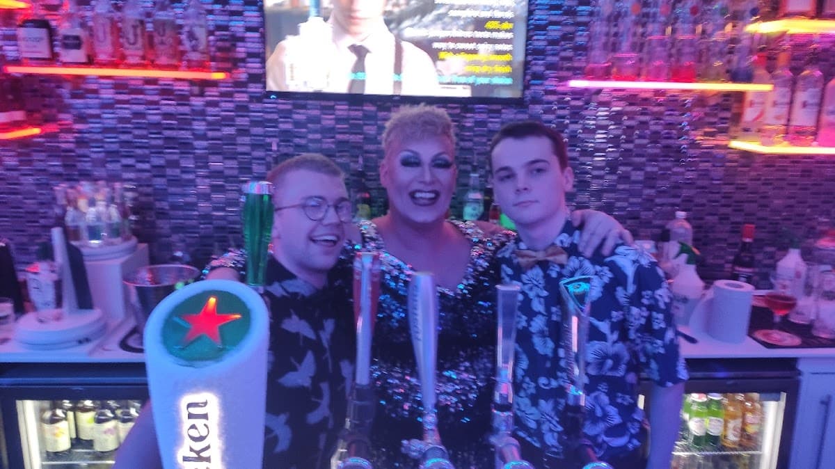 Affinity Bar