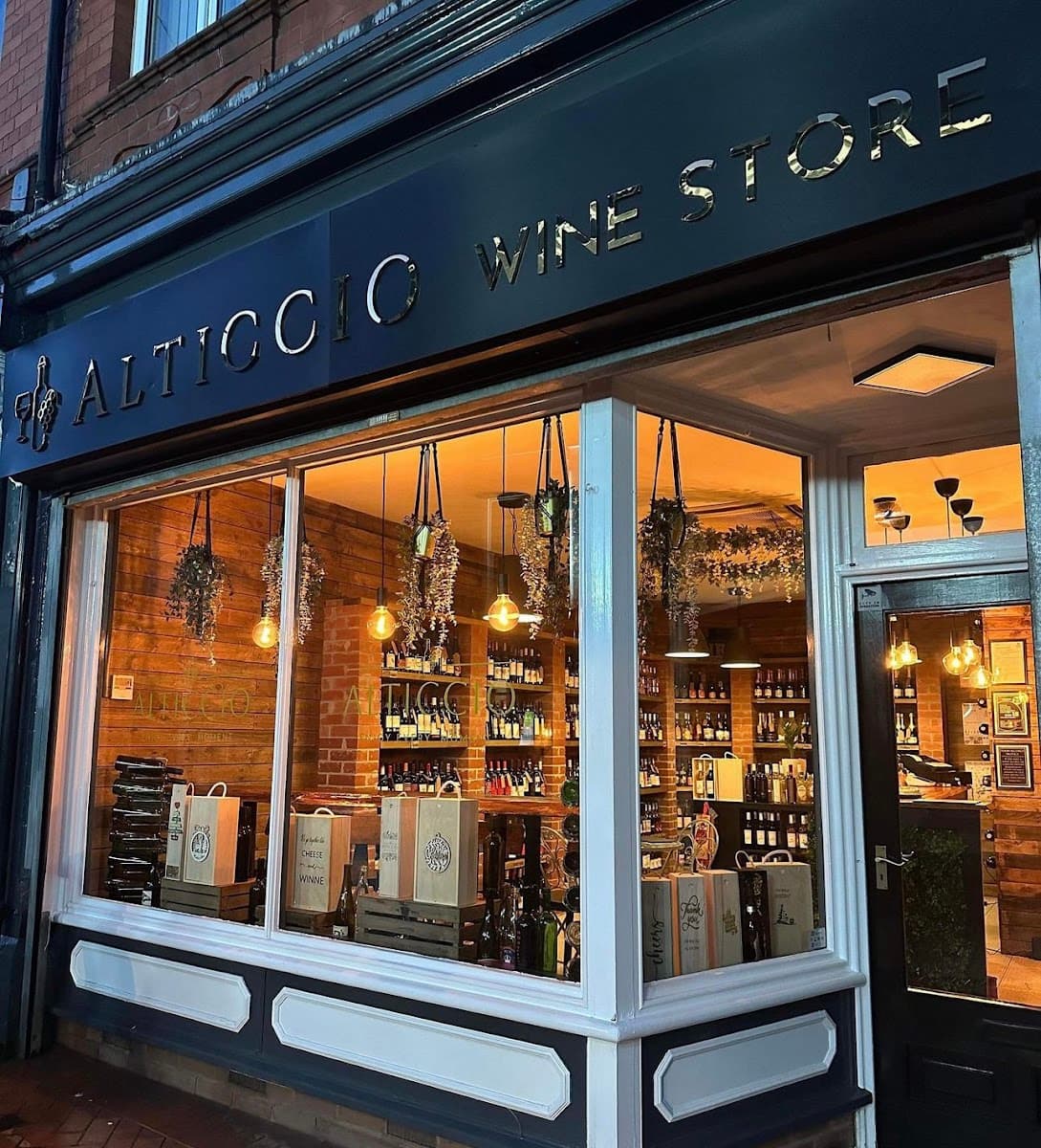 ALTICCIO WINE SHOP & BAR