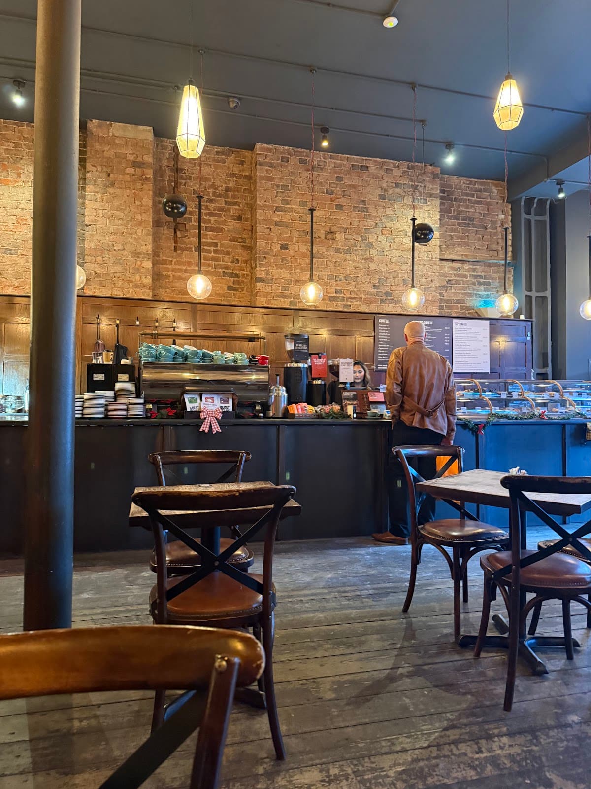 200 Degrees Coffee Shop & Barista School