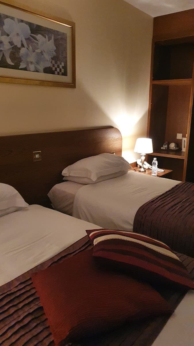 Charlemont Arms Hotel
