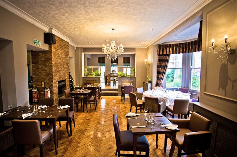 Earls Restaurant