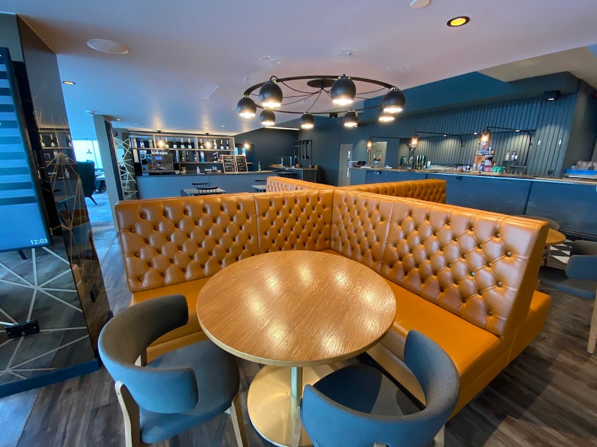 The Loch Lomond Bar
