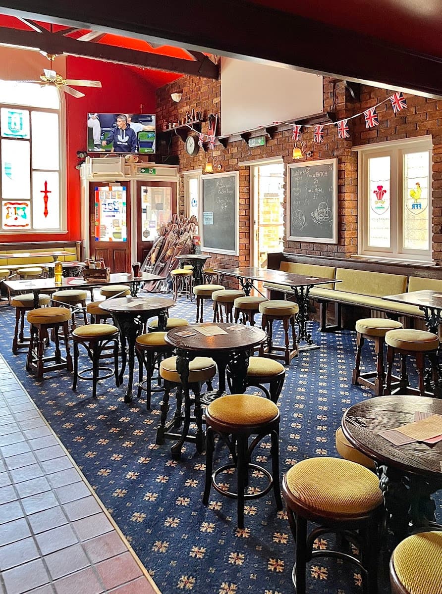 Gatehouse Tavern