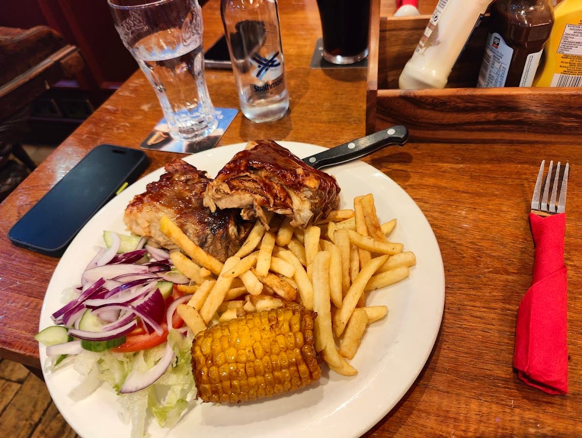 The Cabbage Hall Bar & Grill