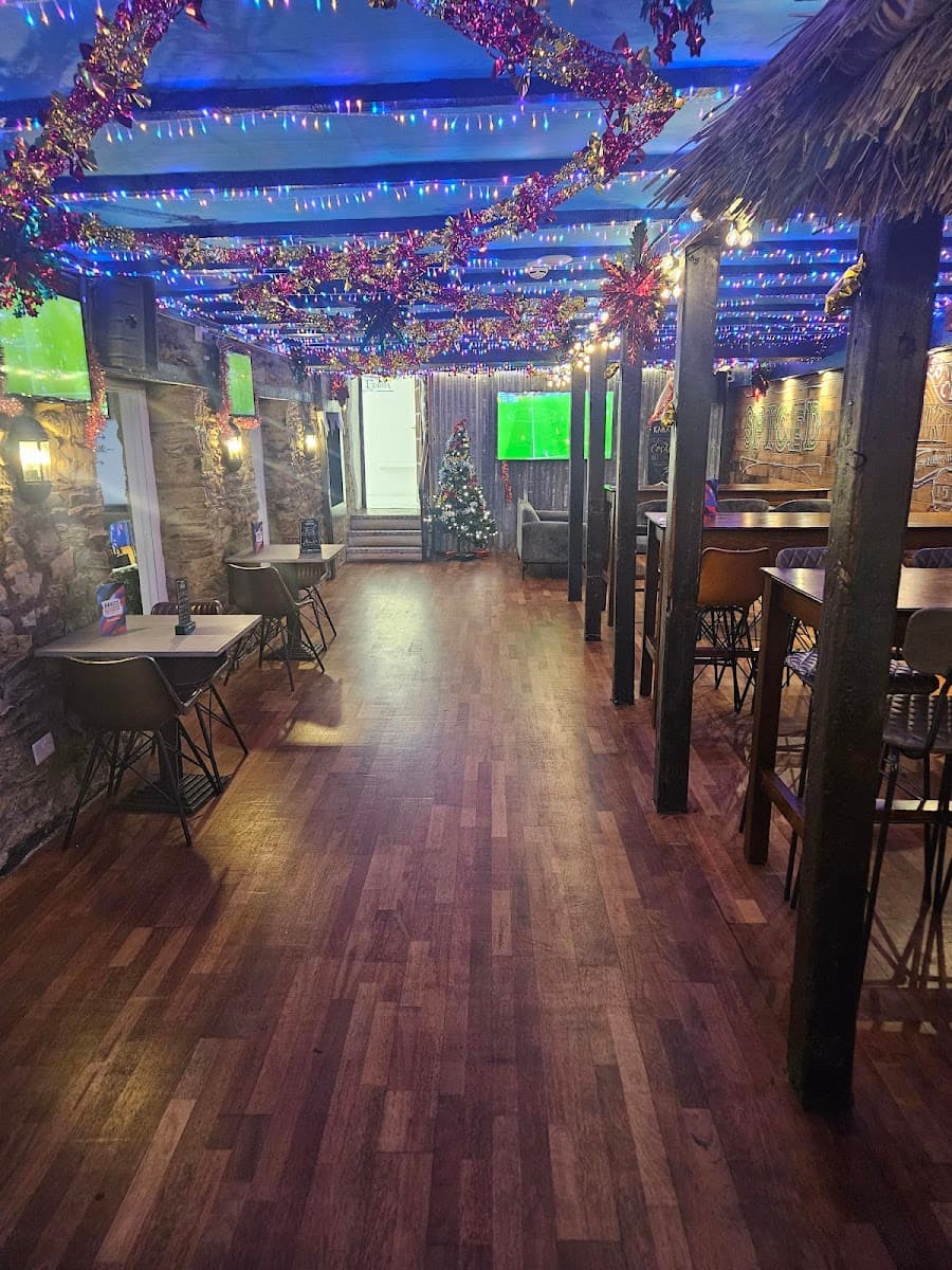 Mangos Sports Bar