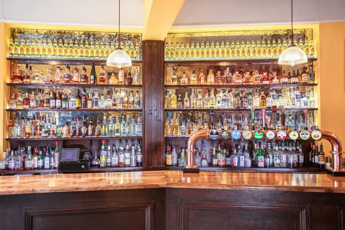 The Cuban Embassy (The Bulls Head)